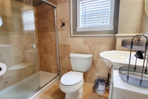 House in Clearwater, Florida 2 bedrooms, 101.91 sq.m. № 2273049 - photo 21
