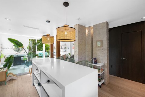 Купить таунхаус в Майами-Бич, Флорида 4 спальни, 196.95м2, № 1950610 - фото 4