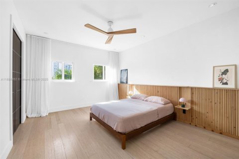 Купить таунхаус в Майами-Бич, Флорида 4 спальни, 196.95м2, № 1950610 - фото 17