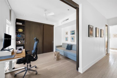 Купить таунхаус в Майами-Бич, Флорида 4 спальни, 196.95м2, № 1950610 - фото 8