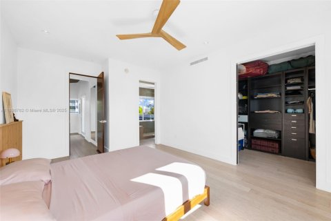 Купить таунхаус в Майами-Бич, Флорида 4 спальни, 196.95м2, № 1950610 - фото 18