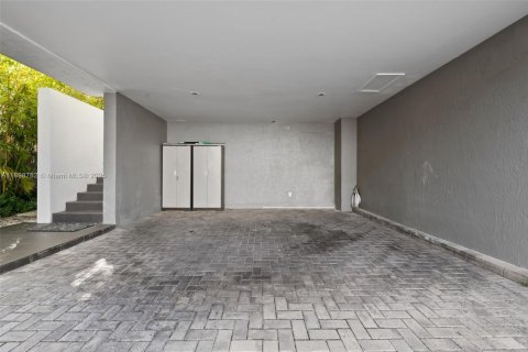Купить таунхаус в Майами-Бич, Флорида 4 спальни, 196.95м2, № 1950610 - фото 27