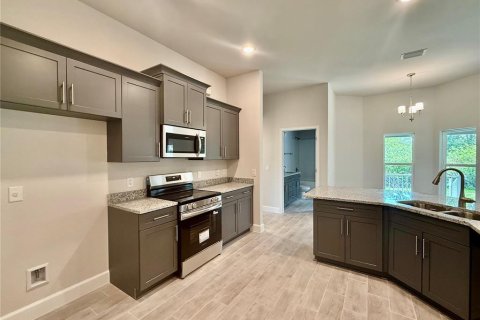 Casa en venta en Port Charlotte, Florida, 4 dormitorios, 210.42 m2 № 1786108 - foto 6