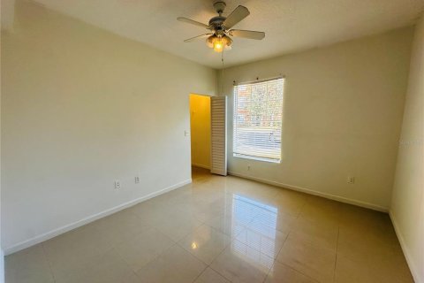 Condominio en venta en Orlando, Florida, 3 dormitorios, 126.53 m2 № 2100791 - foto 16