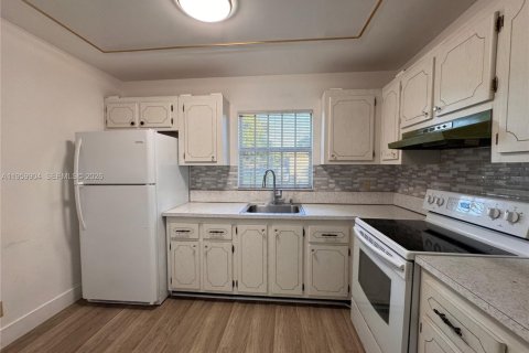 Casa en alquiler en Deerfield Beach, Florida, 1 dormitorio, 74.14 m2 № 2020038 - foto 6