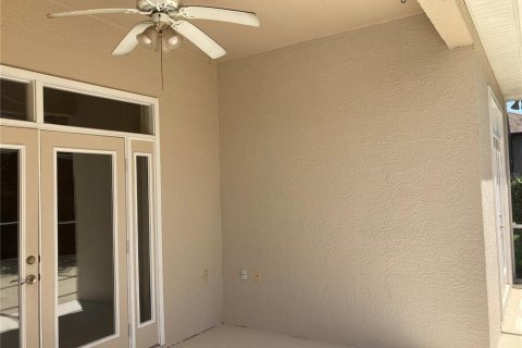 Villa ou maison à louer à Lake Mary, Floride: 4 chambres, 206.43 m2 № 2404571 - photo 18
