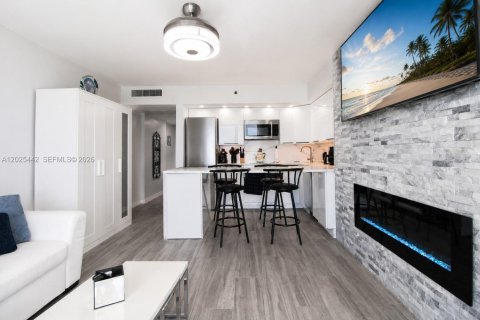 Copropriété à vendre à Sunny Isles Beach, Floride: 40.88 m2 № 2269858 - photo 6