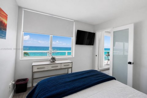Copropriété à vendre à Sunny Isles Beach, Floride: 40.88 m2 № 2269858 - photo 10