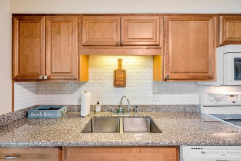 Copropriété à vendre à Seminole, Floride: 2 chambres, 109.62 m2 № 1833489 - photo 12