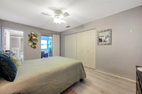 Copropriété à vendre à Seminole, Floride: 2 chambres, 109.62 m2 № 1833489 - photo 21
