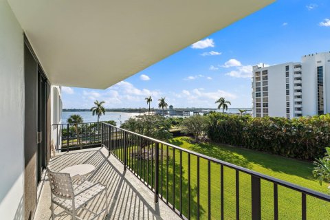 Condo à West Palm Beach, Floride, 2 chambres  № 1189842