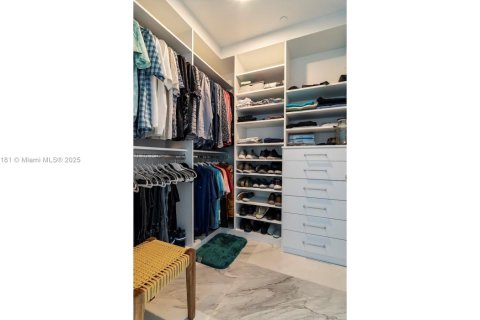 Condo in Fort Lauderdale, Florida, 4 bedrooms  № 1961030 - photo 23