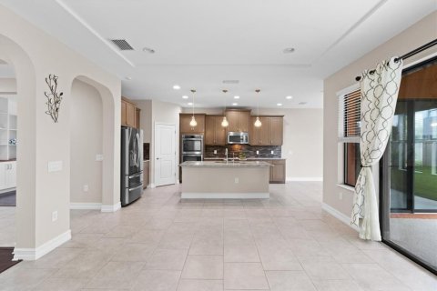 House in ESTANCIA

 in Wesley Chapel, Florida 4 bedrooms, 255.76 sq.m. № 1815502 - photo 14