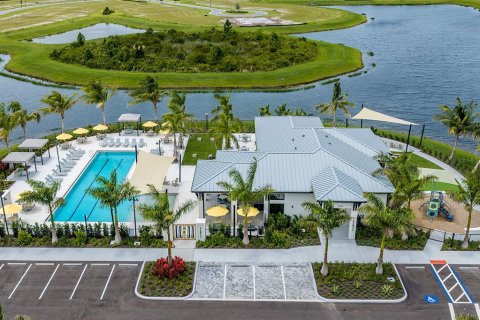 House in WELLEN PARK in Venice, Florida 3 bedrooms, 163.97 sq.m. № 2202615 - photo 19