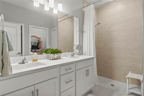 Купить виллу или дом в Порт-Шарлотт, Флорида 6 комнат, 142.6м2, № 1583477 - фото 22