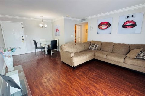 Condo à Miami, Floride, 2 chambres  № 1946029
