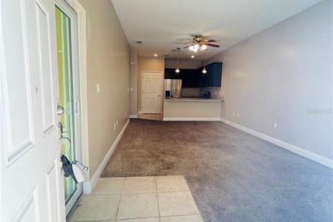 Appartement à louer à Poinciana, Floride: 2 chambres, 85.75 m2 № 2415158 - photo 4
