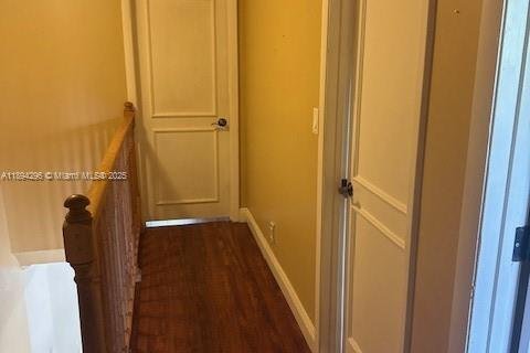 Снять в аренду таунхаус в Корал-Спрингс, Флорида 3 спальни, 134.71м2, № 1949058 - фото 21