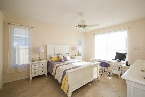 House in Bradenton, Florida 3 bedrooms, 154.31 sq.m. № 2109447 - photo 16