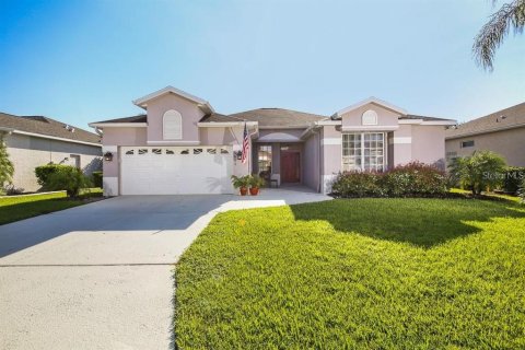 Casa en Bradenton, Florida 3 dormitorios, 154.31 m2 № 2109447