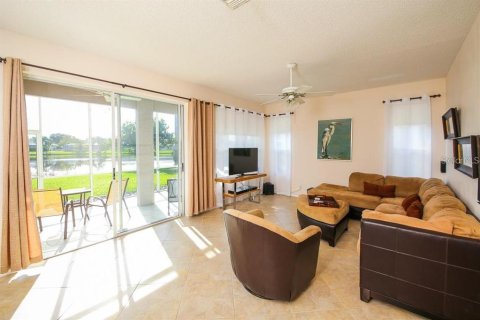 House in Bradenton, Florida 3 bedrooms, 154.31 sq.m. № 2109447 - photo 8