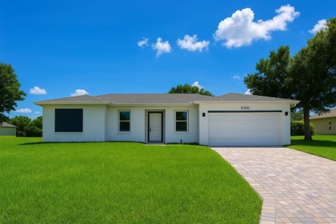Villa ou maison à Port Charlotte, Floride 4 chambres, 150.13 m2 № 2127594