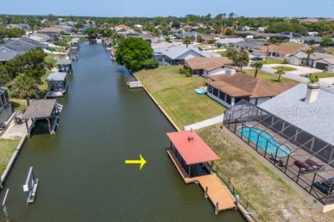 House in Palm Coast, Florida 3 bedrooms, 198.63 sq.m. № 2216225 - photo 27
