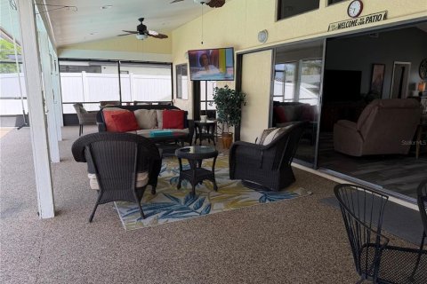 House in Palm Coast, Florida 3 bedrooms, 198.63 sq.m. № 2216225 - photo 6
