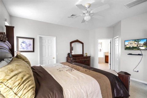 House in Haines City, Florida 4 bedrooms, 200.11 sq.m. № 1723837 - photo 26