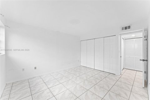 Copropriété à vendre à Miami Beach, Floride: 1 chambre, 63.27 m2 № 1996848 - photo 5