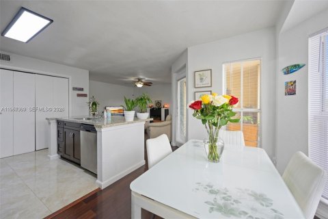 Copropriété à vendre à Coral Springs, Floride: 1 chambre, 88.26 m2 № 2019768 - photo 6