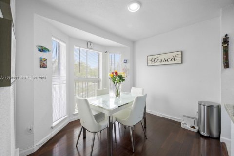 Copropriété à vendre à Coral Springs, Floride: 1 chambre, 88.26 m2 № 2019768 - photo 10