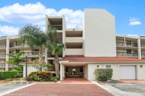 Condominio en Oakland Park, Florida, 2 dormitorios № 2146147