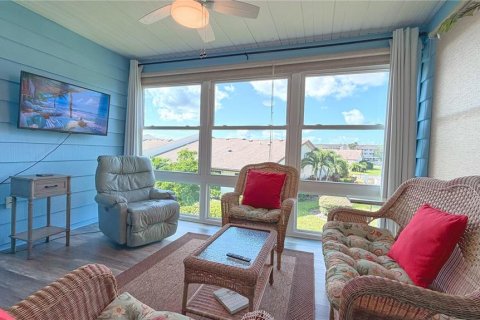 Condo in Bradenton, Florida, 2 bedrooms  № 2316890 - photo 7