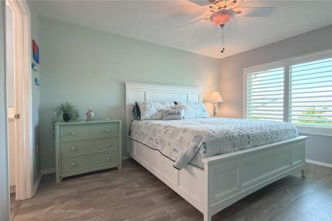 Condo in Bradenton, Florida, 2 bedrooms  № 2316890 - photo 26