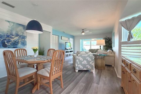 Condo in Bradenton, Florida, 2 bedrooms  № 2316890 - photo 6