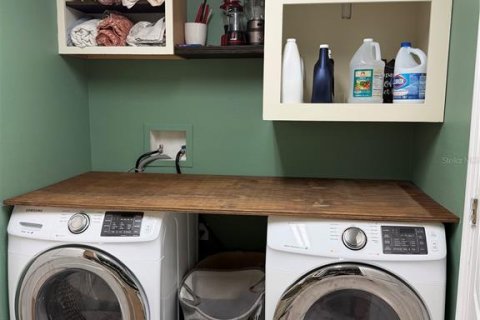 Купить виллу или дом в Киссимми, Флорида 10 комнат, 289.86м2, № 2345495 - фото 6