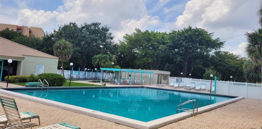 Condo à Davie, Floride, 2 chambres № 1182592