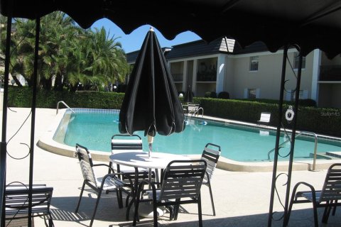 Condominio en alquiler en Winter Park, Florida, 2 dormitorios, 95.32 m2 № 1912978 - foto 17