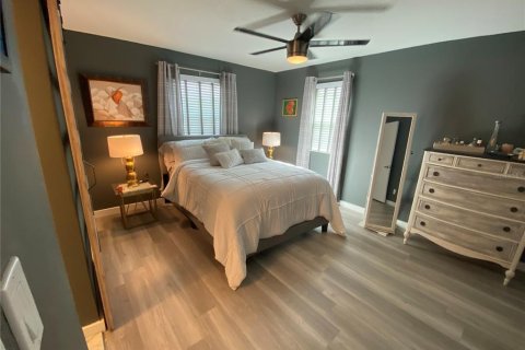 Condominio en alquiler en Winter Park, Florida, 2 dormitorios, 95.32 m2 № 1912978 - foto 11