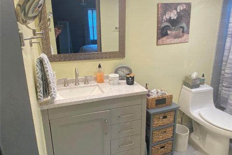 Condominio en alquiler en Winter Park, Florida, 2 dormitorios, 95.32 m2 № 1912978 - foto 13