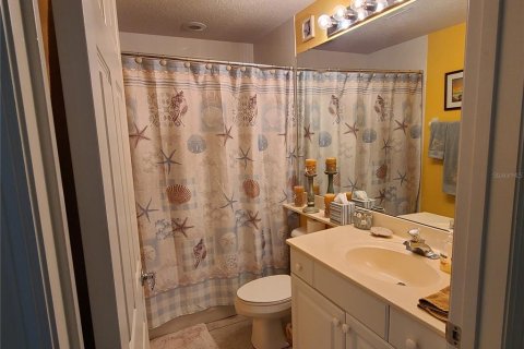 Condo in Bradenton, Florida, 2 bedrooms  № 1746328 - photo 9