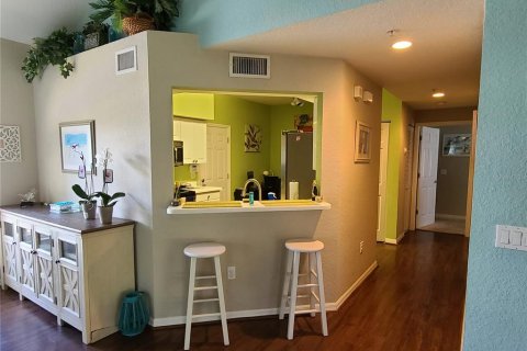 Condo in Bradenton, Florida, 2 bedrooms  № 1746328 - photo 7