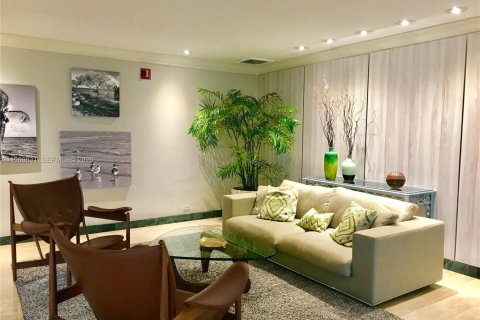 Снять в аренду кондоминиум в Майами, Флорида 1 спальня, 73.11м2, № 2021885 - фото 10