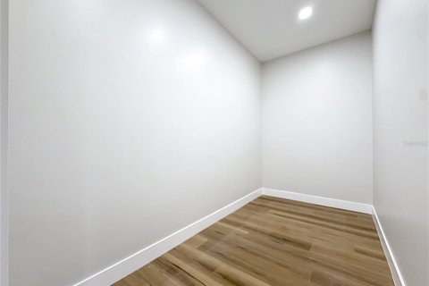 Villa ou maison à vendre à Tampa, Floride: 5 chambres, 332.96 m2 № 2148133 - photo 27