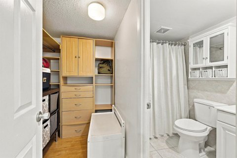 Copropriété à louer à Fort Lauderdale, Floride: 3 pièces, 37.16 m2 № 2411369 - photo 8