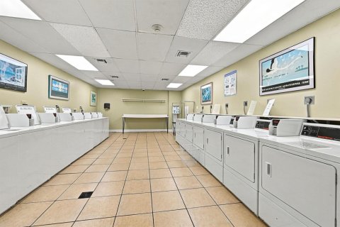 Copropriété à louer à Fort Lauderdale, Floride: 3 pièces, 37.16 m2 № 2411369 - photo 25