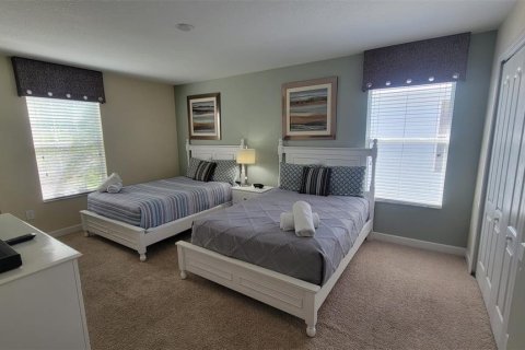 Casa en venta en Kissimmee, Florida, 6 dormitorios, 305.74 m2 № 1619155 - foto 21
