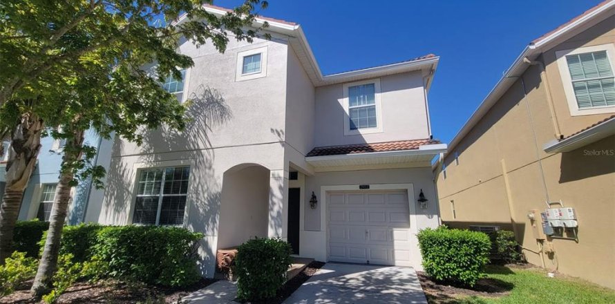 Casa en Kissimmee, Florida 6 dormitorios, 305.74 m2 № 1619155