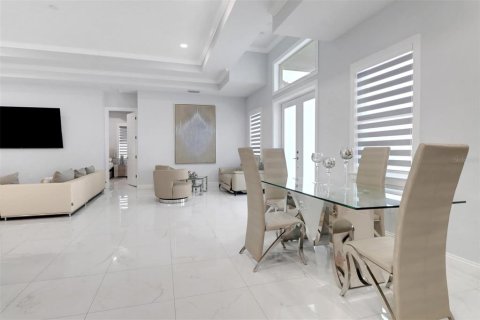 Casa en venta en Naples, Florida, 3 dormitorios, 167.22 m2 № 2211345 - foto 8